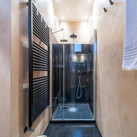 Apartment Urban Retreat *