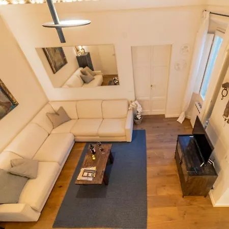 Apartment Urban Retreat *